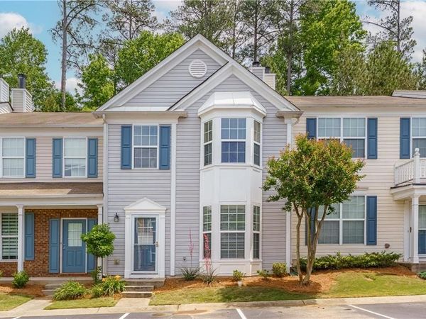 960 Prestwyck Court, Alpharetta, GA 30004