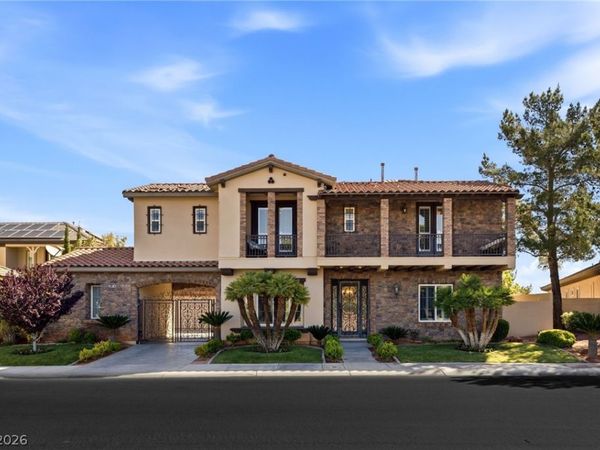 2074 Cherry Creek Circle , Las Vegas, NV 89135