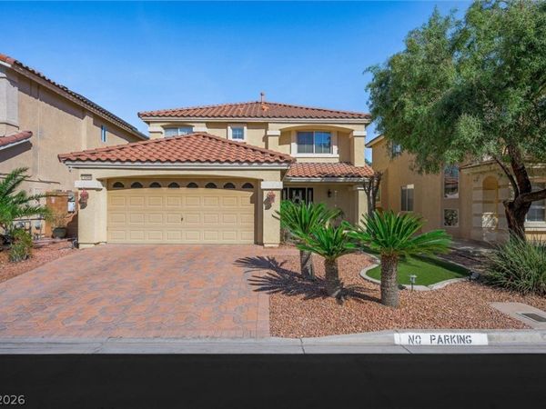 10900 Calcedonian Street , Las Vegas, NV 89141