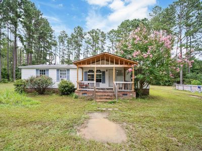 64 Favor Road, Camden, SC 29020