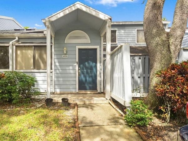 2035 Winners Circle, North Lauderdale, FL 33068