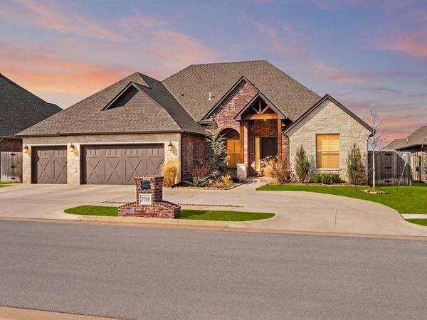 5705 Gold Stone Court, Mustang, OK 73064