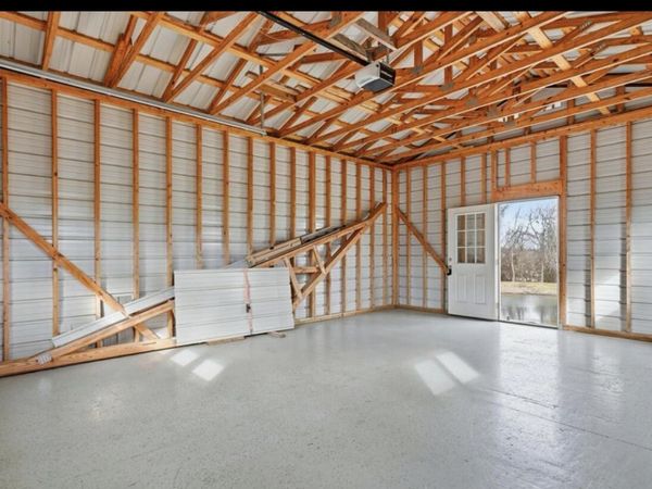 1645 E 512th Road , Bolivar, MO 65613