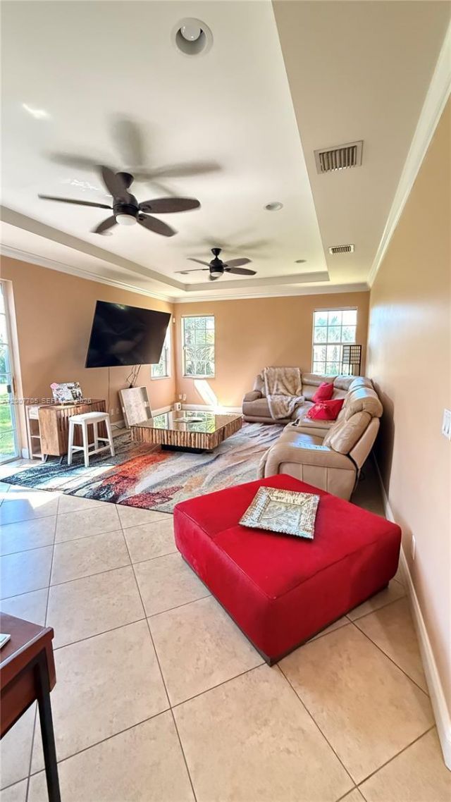 633 SW Jada Rd , Port Saint Lucie, FL 34953 Photo