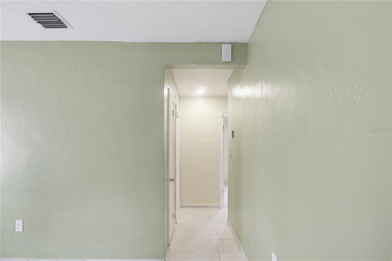 6342 SW 39th Terrace, Miami, FL 33155 Photo