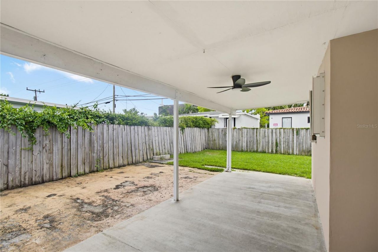 6342 SW 39th Terrace, Miami, FL 33155 Photo