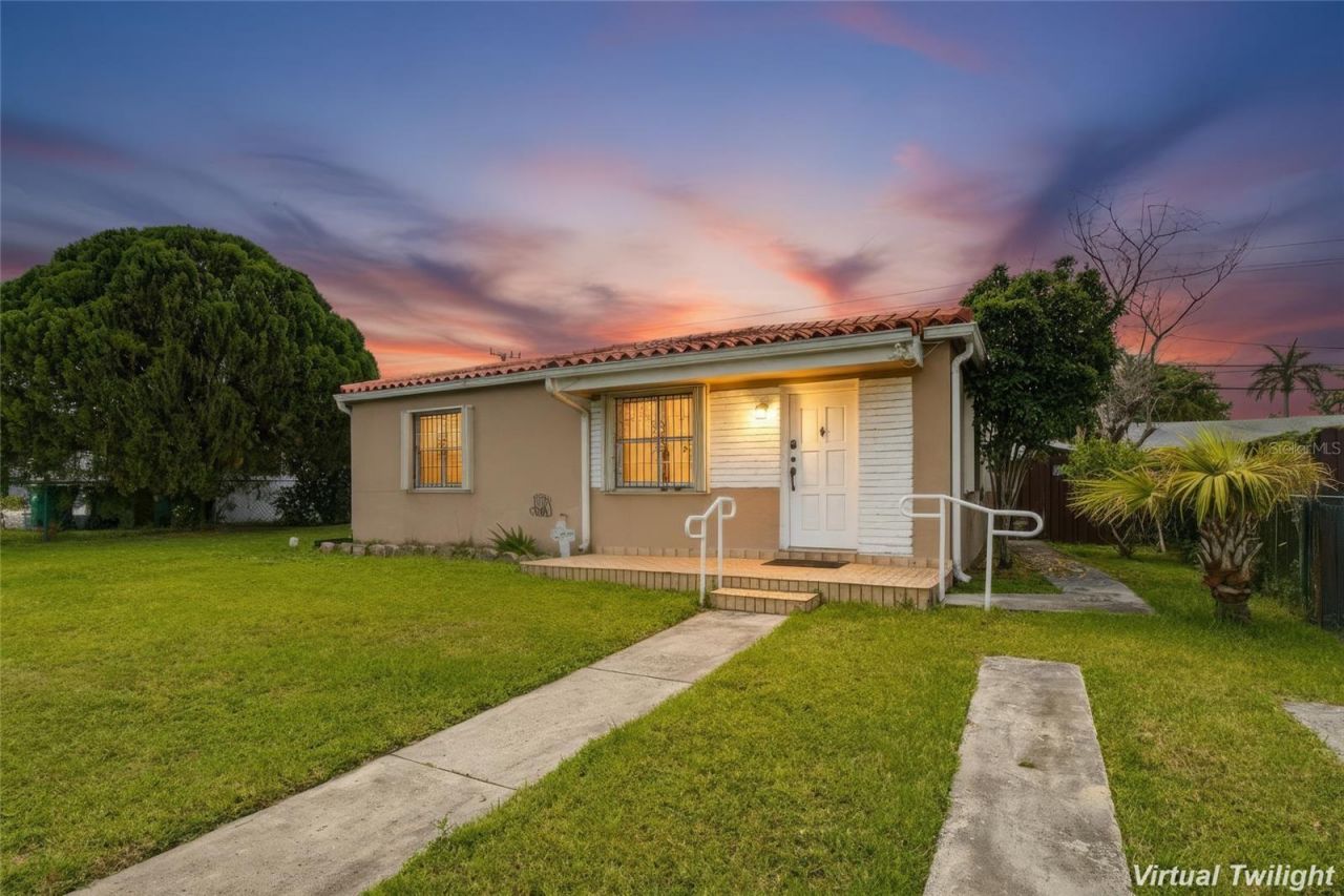 6342 SW 39th Terrace, Miami, FL 33155 Photo