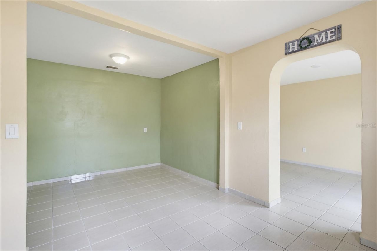 6342 SW 39th Terrace, Miami, FL 33155 Photo