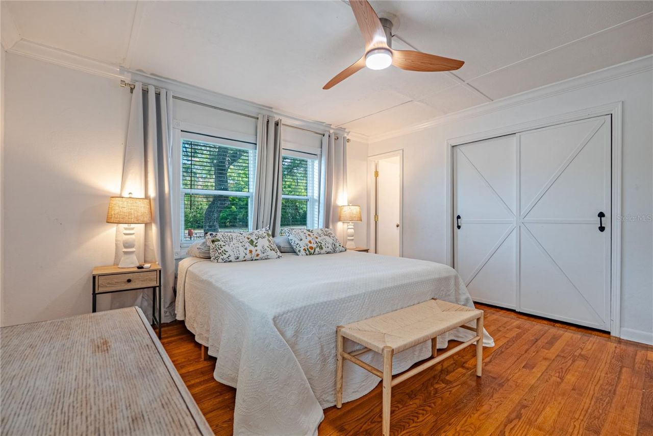 401 Bullard Parkway , Temple Terrace, FL 33617 Photo