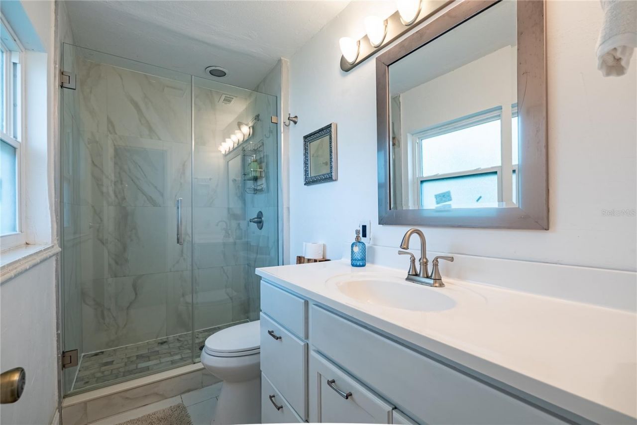 401 Bullard Parkway , Temple Terrace, FL 33617 Photo
