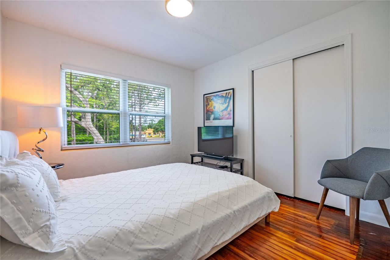 401 Bullard Parkway , Temple Terrace, FL 33617 Photo
