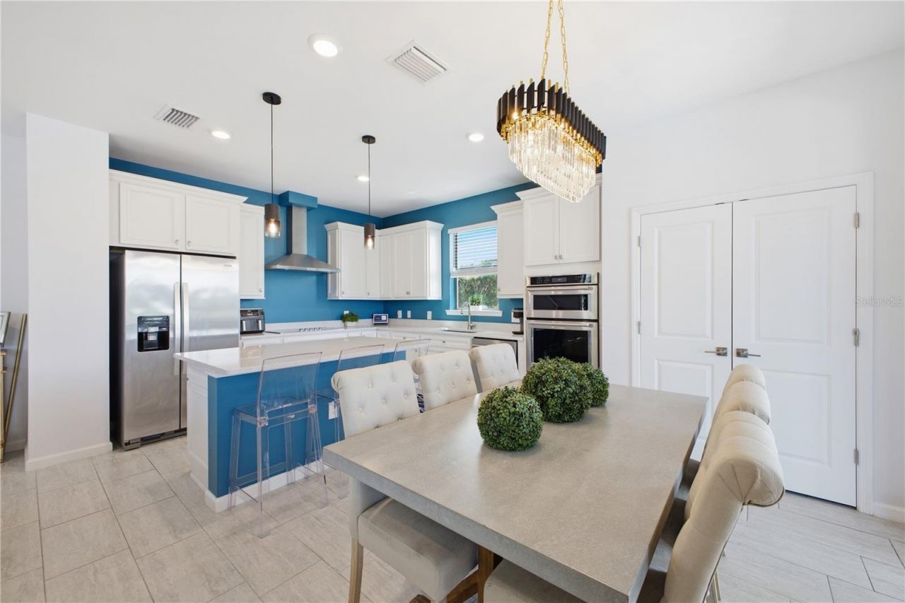 16306 Pine Mist Drive, Bradenton, FL 34211 Photo