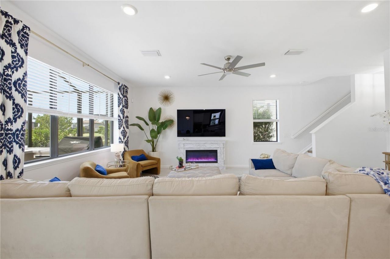 16306 Pine Mist Drive, Bradenton, FL 34211 Photo
