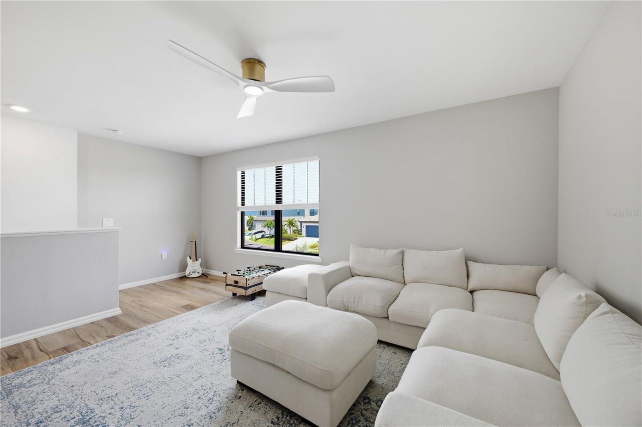 16306 Pine Mist Drive, Bradenton, FL 34211 Photo