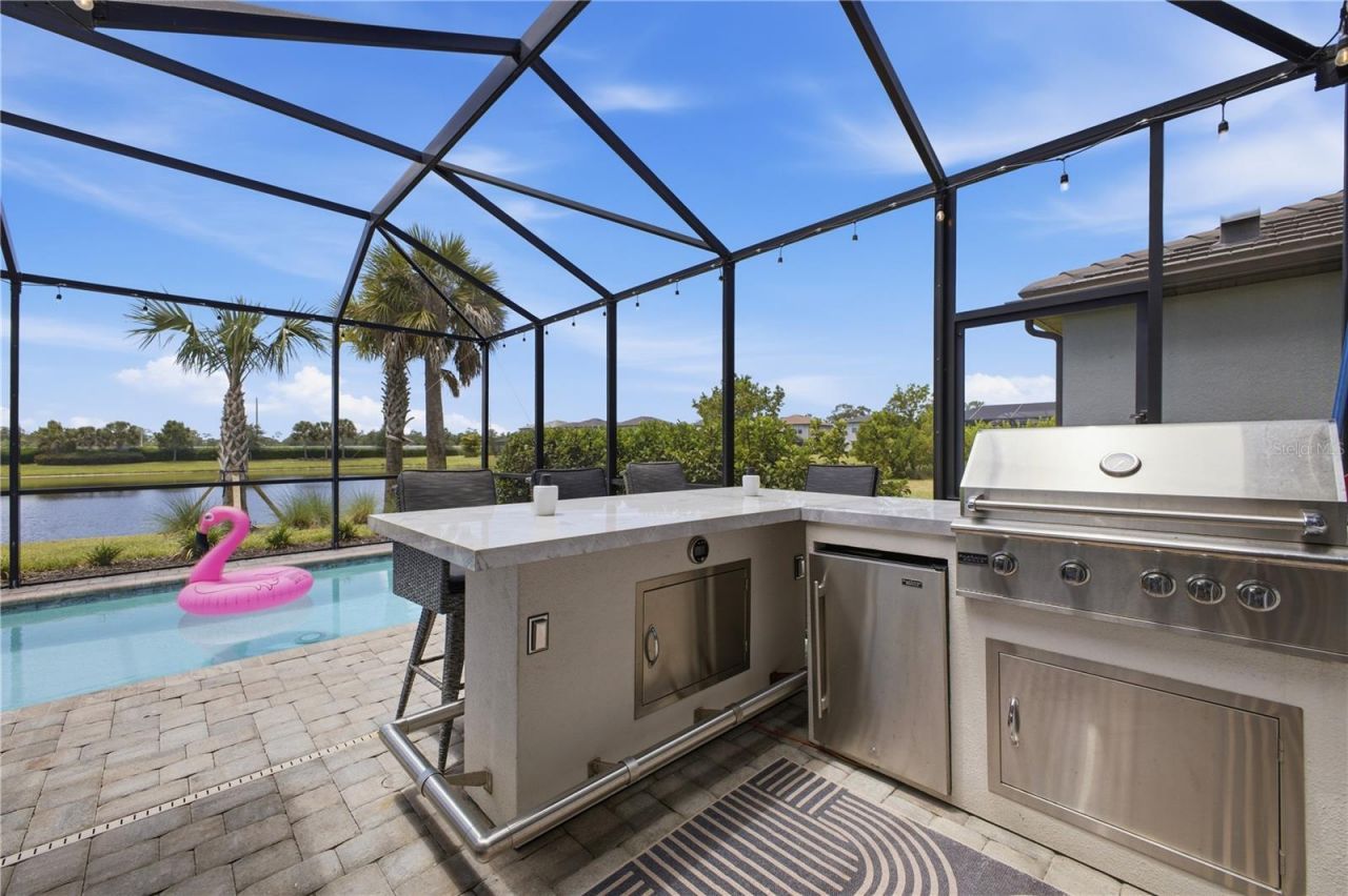 16306 Pine Mist Drive, Bradenton, FL 34211 Photo