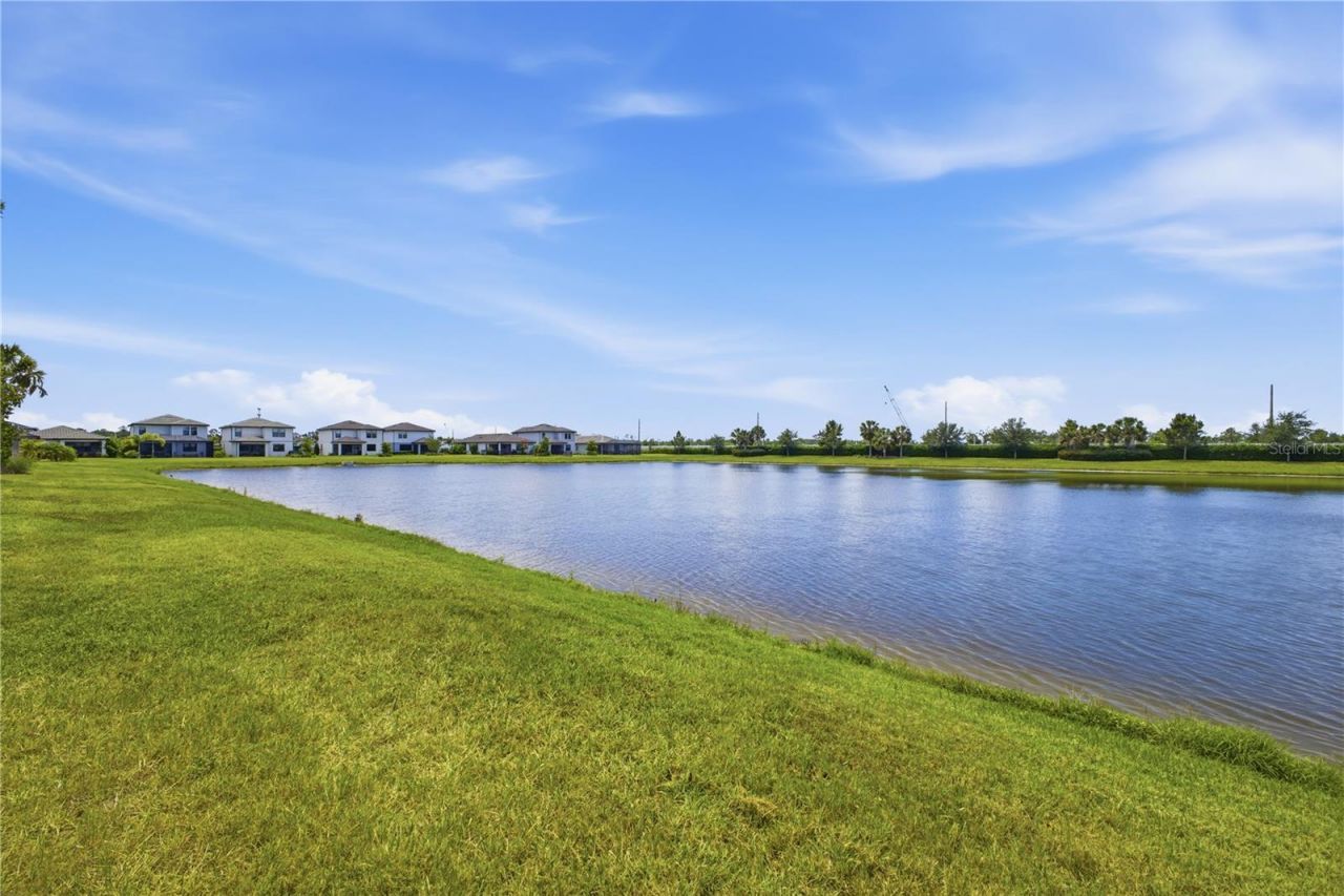16306 Pine Mist Drive, Bradenton, FL 34211 Photo