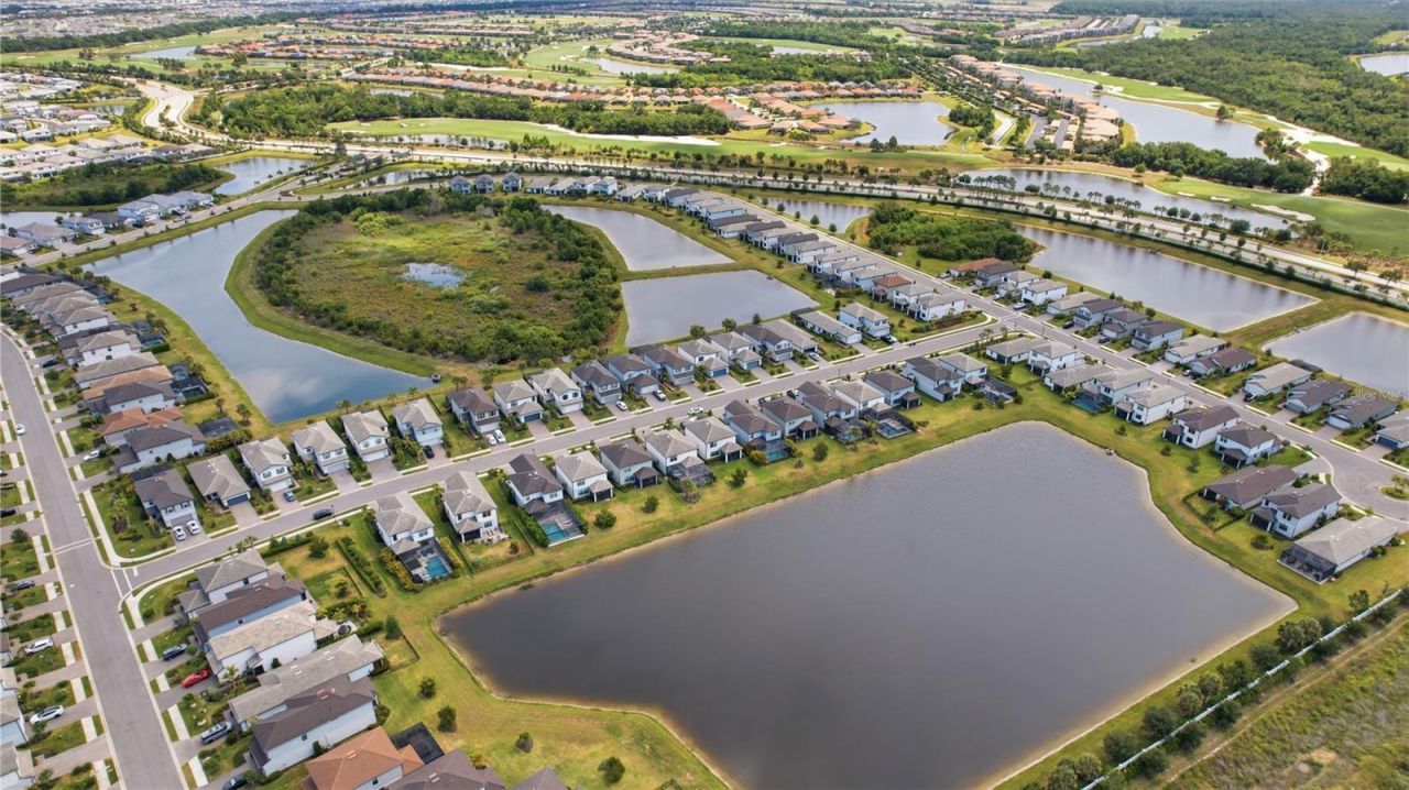 16306 Pine Mist Drive, Bradenton, FL 34211 Photo