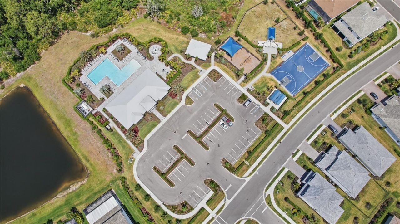 16306 Pine Mist Drive, Bradenton, FL 34211 Photo