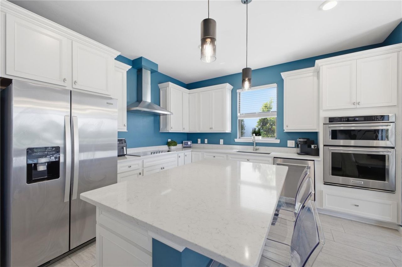 16306 Pine Mist Drive, Bradenton, FL 34211 Photo