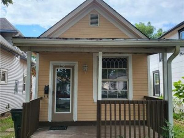 903 Osage Street, Leavenworth, KS 66048
