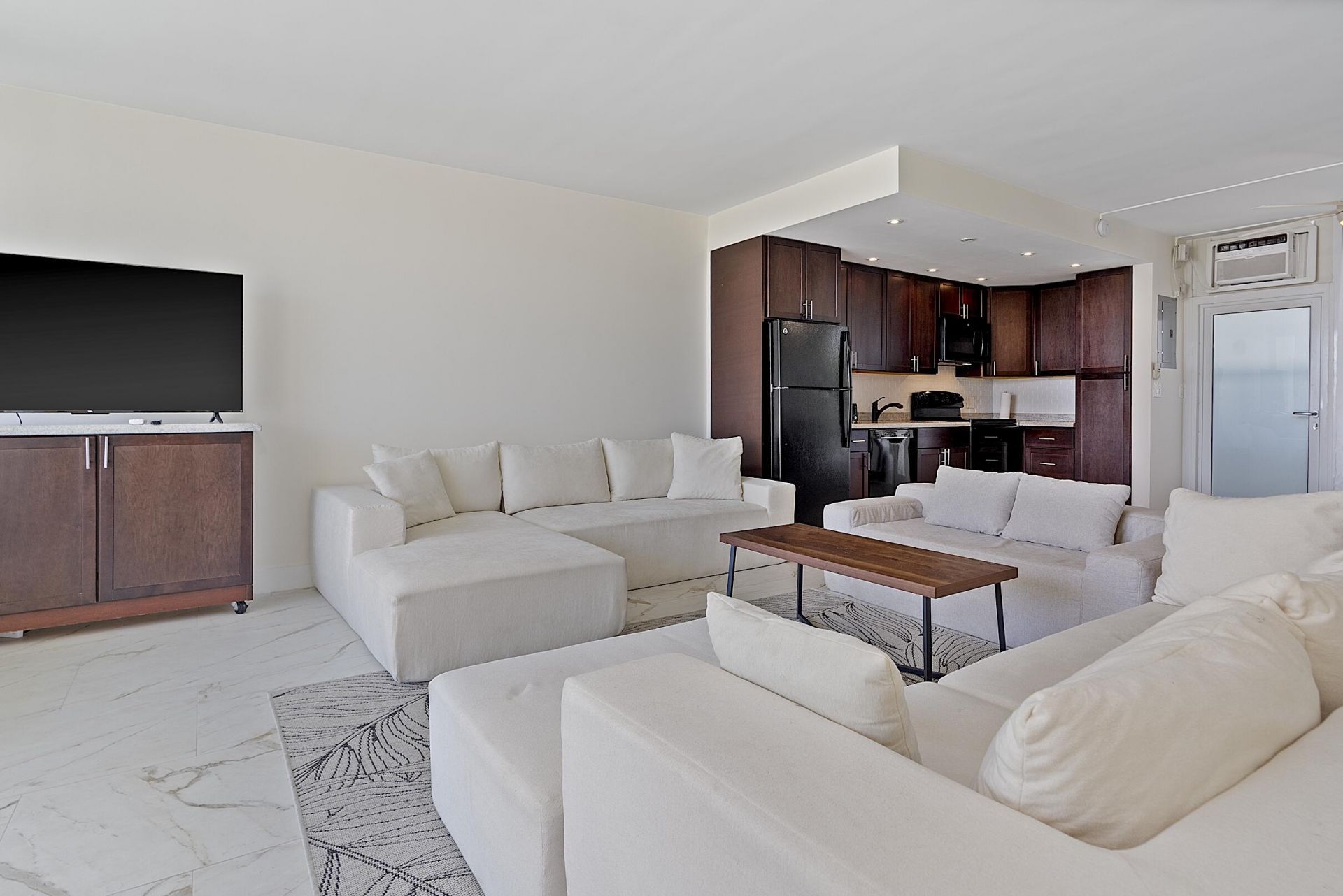 1200 N Fort Lauderdale Beach Boulevard, Unit 204, Fort Lauderdale, FL 33304 Photo