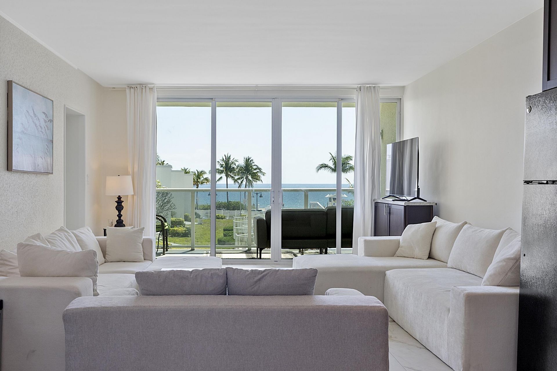 1200 N Fort Lauderdale Beach Boulevard, Unit 204, Fort Lauderdale, FL 33304 Photo