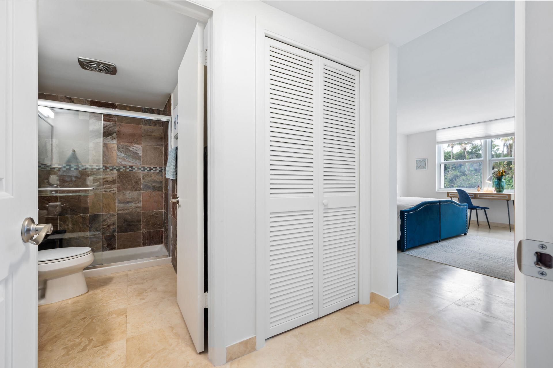 2295 S Ocean Boulevard, Unit 302, Palm Beach, FL 33480 Photo