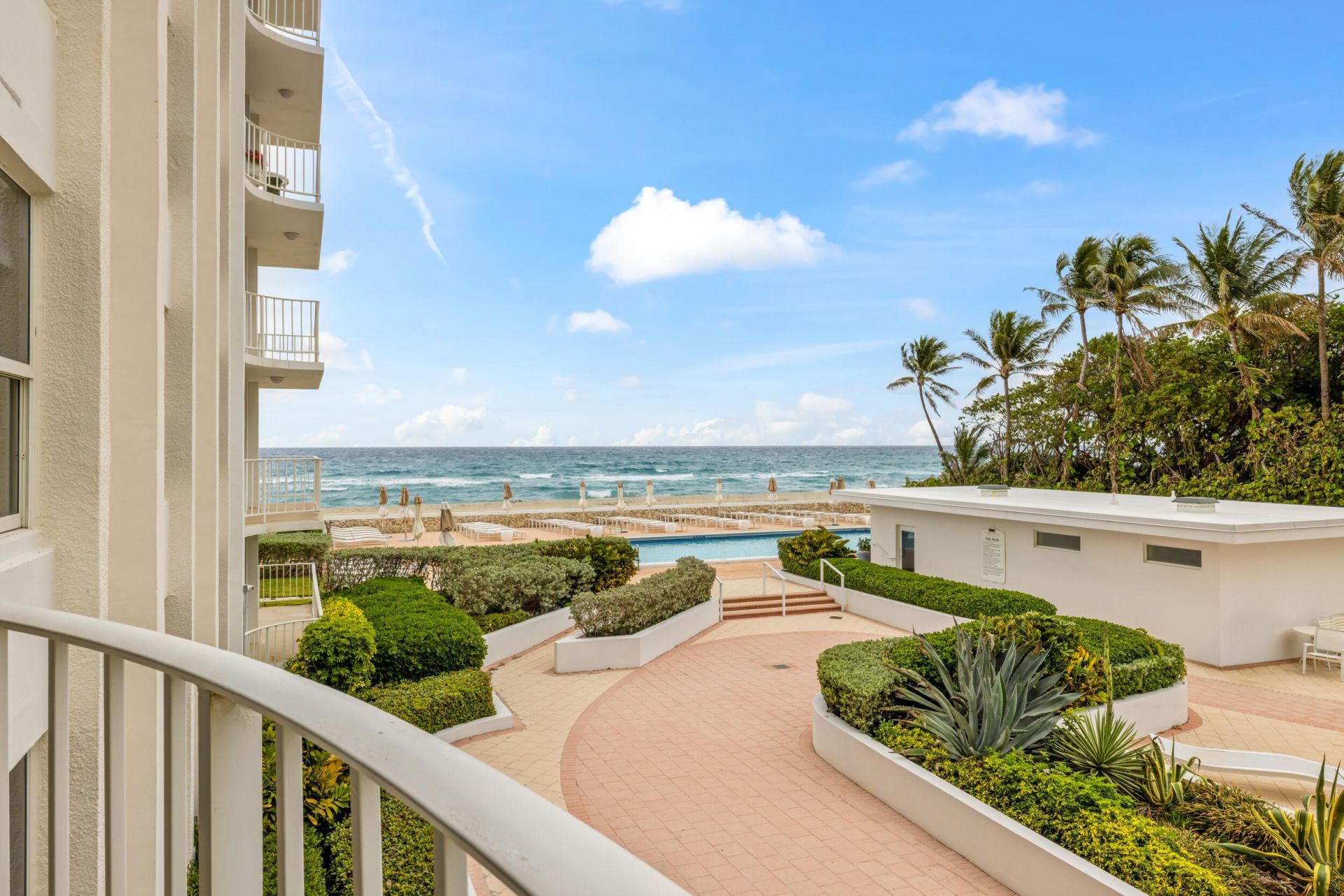 2295 S Ocean Boulevard, Unit 302, Palm Beach, FL 33480 Photo