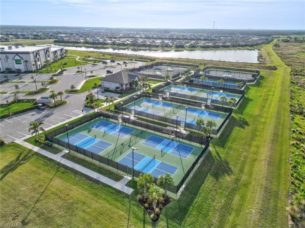 18412 Ridgeline Dr, Estero, FL 33928 Photo