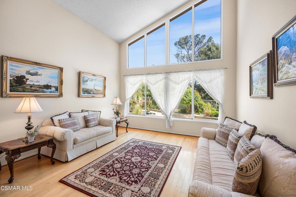 646 San Andres Circle, Thousand Oaks, CA 91360 Main Photo