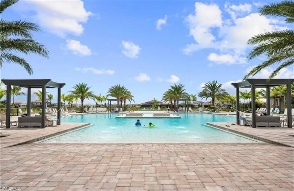 20024 Hartford Blvd , Estero, FL 33928 Photo