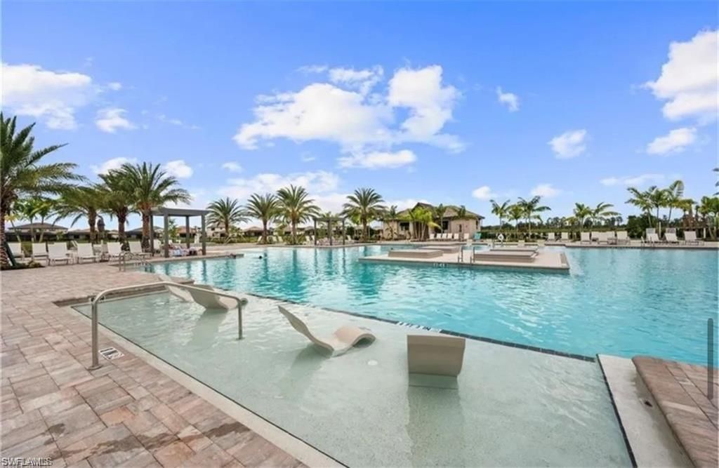 20024 Hartford Blvd , Estero, FL 33928 Photo