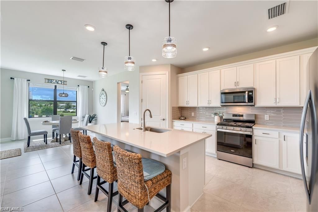 20024 Hartford Blvd , Estero, FL 33928 Photo
