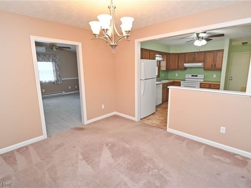 5618 London Drive, Austintown, OH 44515 Photo 10