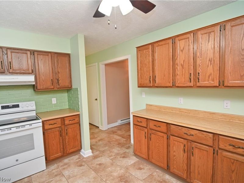 5618 London Drive, Austintown, OH 44515 Photo 17