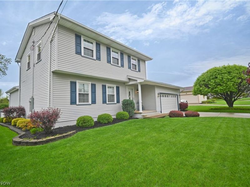 5618 London Drive, Austintown, OH 44515 Photo 2