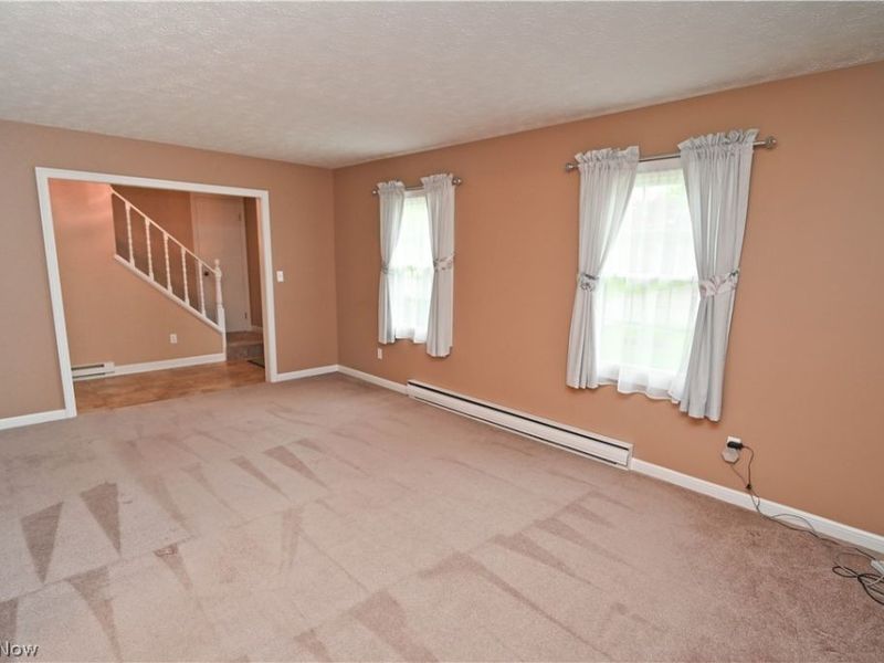 5618 London Drive, Austintown, OH 44515 Photo 5