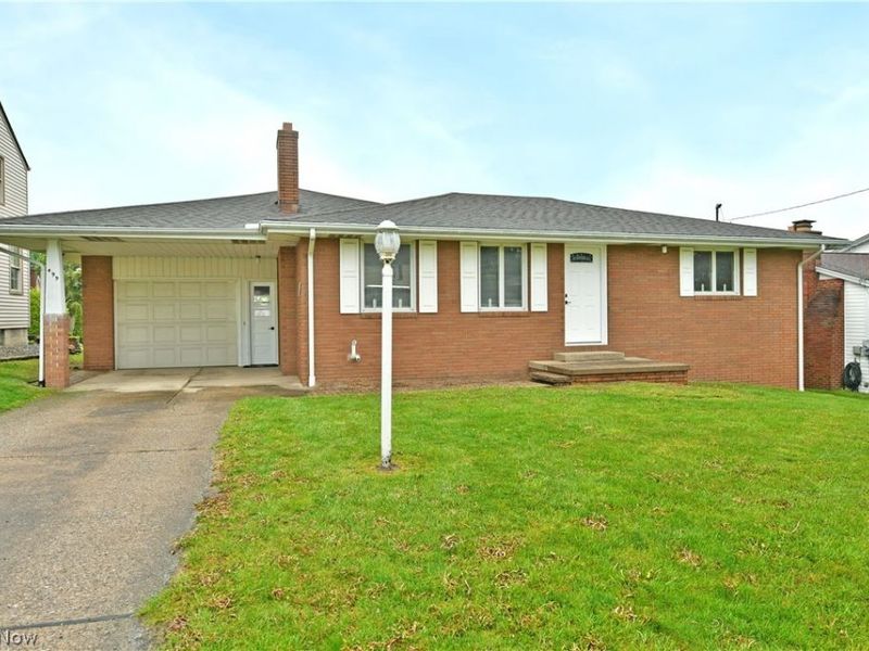 499 W Harvey Street, Struthers, OH 44471 Photo 1