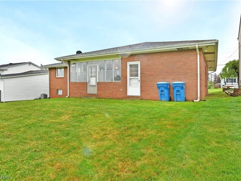 499 W Harvey Street, Struthers, OH 44471 Photo 47