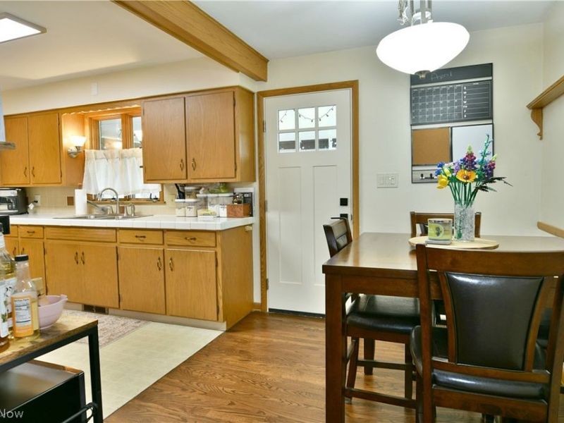 499 W Harvey Street, Struthers, OH 44471 Photo 9