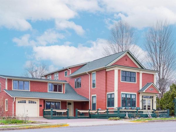17 1st St, Bayfield, WI 54814