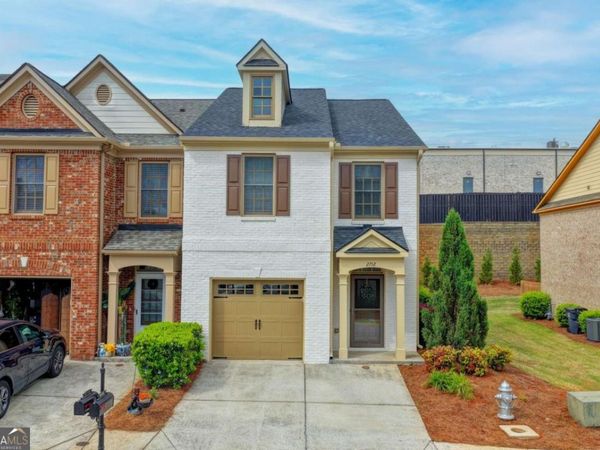 2712 Beynon Lane, Suwanee, GA 30024