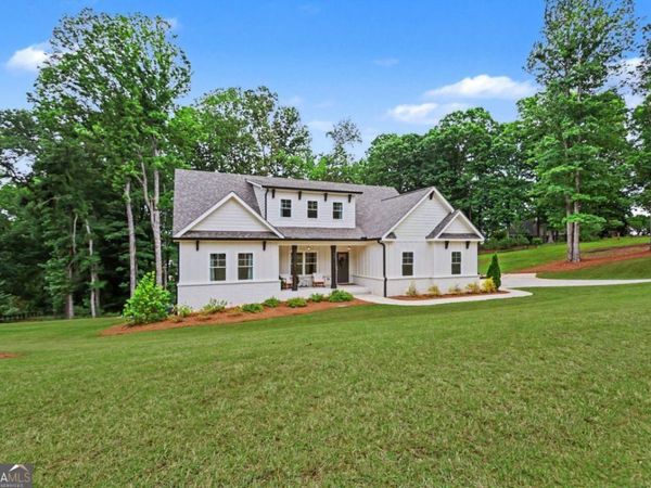 727 Old Collins Road, Hoschton, GA 30548