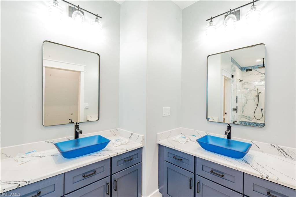 189 Curlew St , Fort Myers Beach, FL 33931 Photo