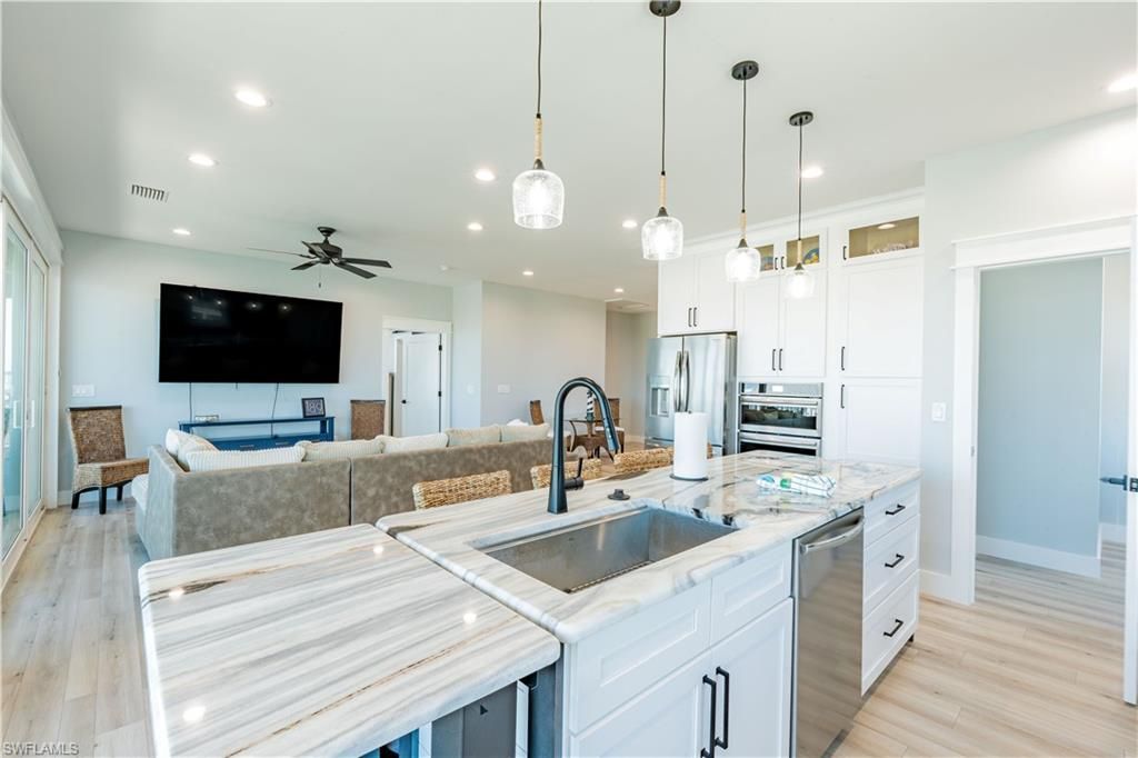 189 Curlew St , Fort Myers Beach, FL 33931 Photo