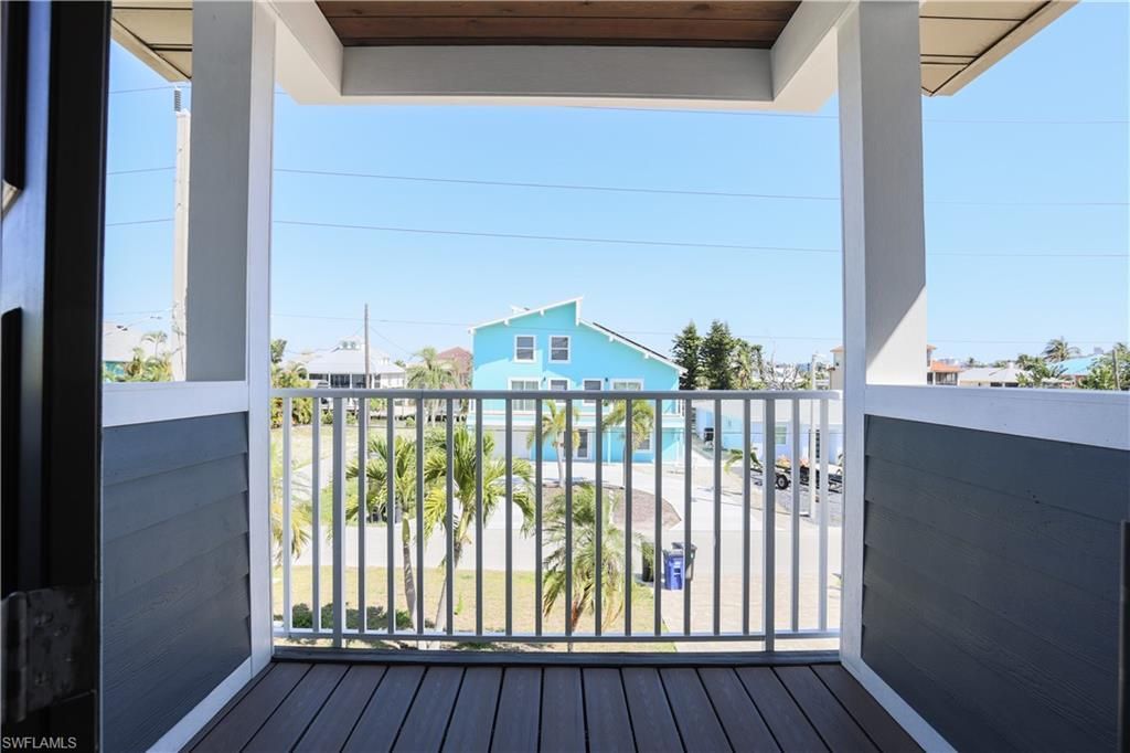 189 Curlew St , Fort Myers Beach, FL 33931 Photo