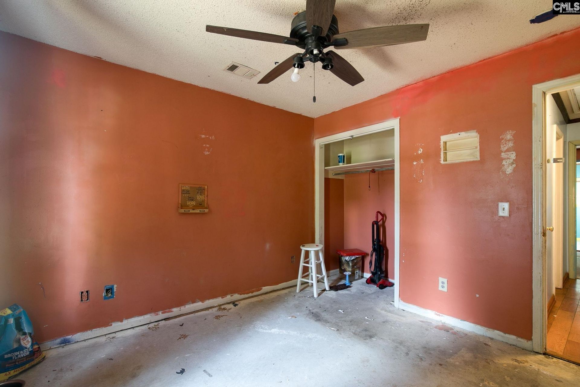 111 Riverwalk Way Photo 15