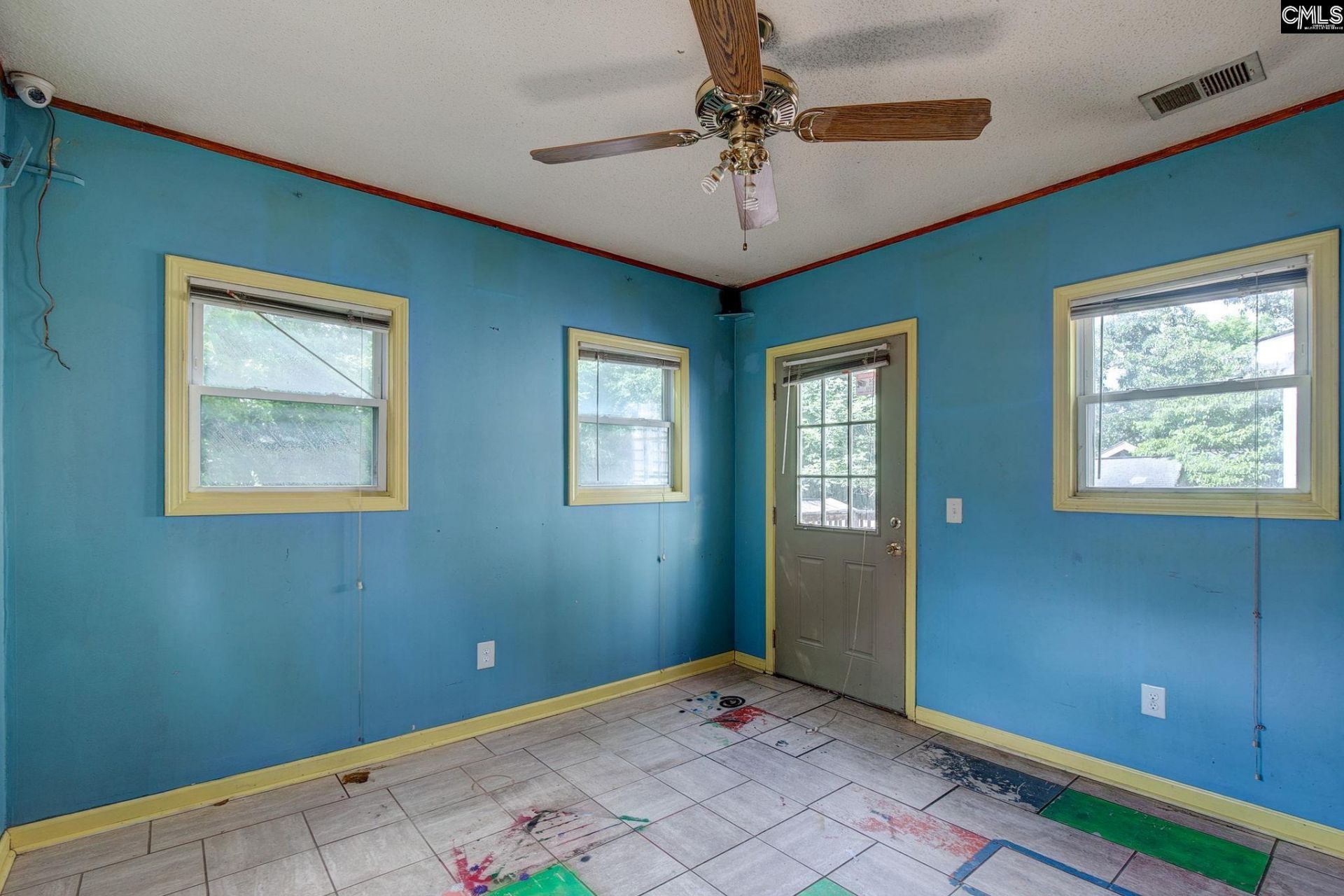 111 Riverwalk Way Photo 19