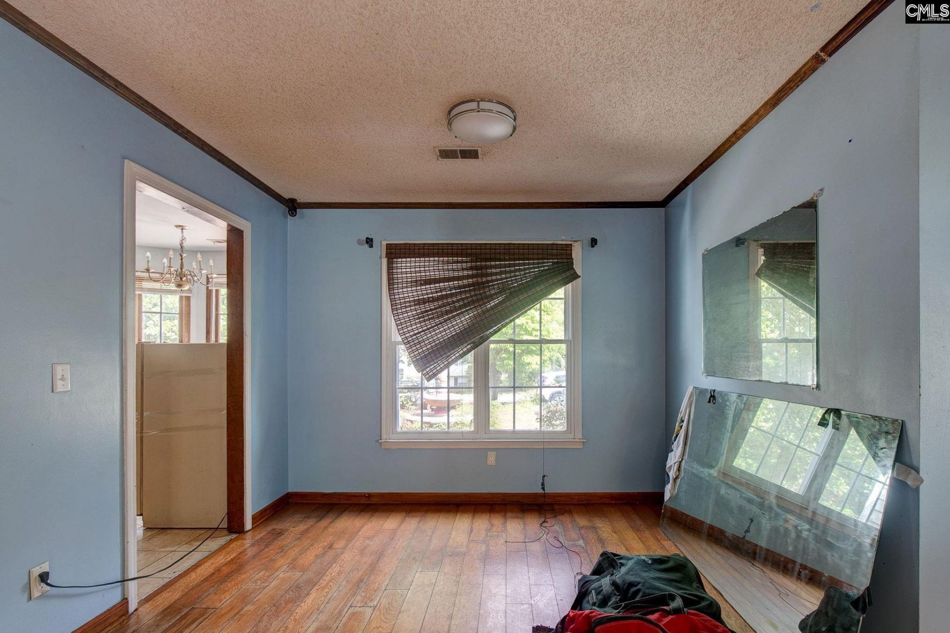 111 Riverwalk Way Photo 6