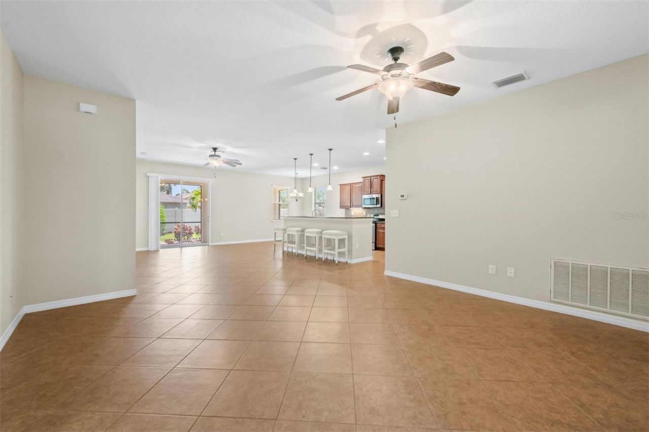 8302 Karpeal Drive, Sarasota, FL 34238 Photo